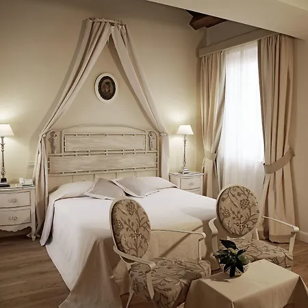 Hotel & Residenza 100 Torri 4*