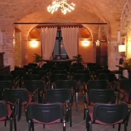 & Residenza 100 Torri Ascoli Piceno