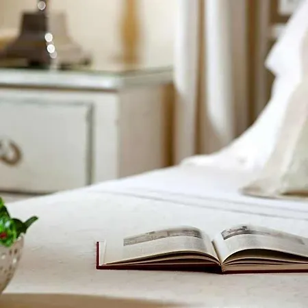 & Residenza 100 Torri Hotel Ascoli Piceno