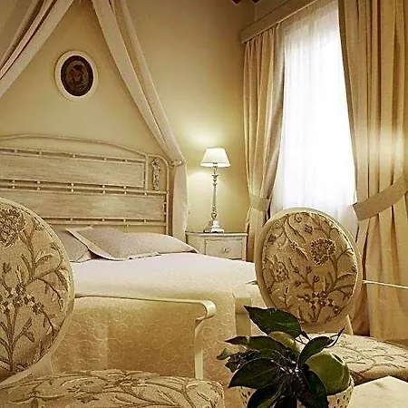 Hotel & Residenza 100 Torri