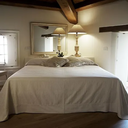 酒店 100多丽住宅酒店