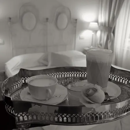 Hotel & Residenza 100 Torri 4*