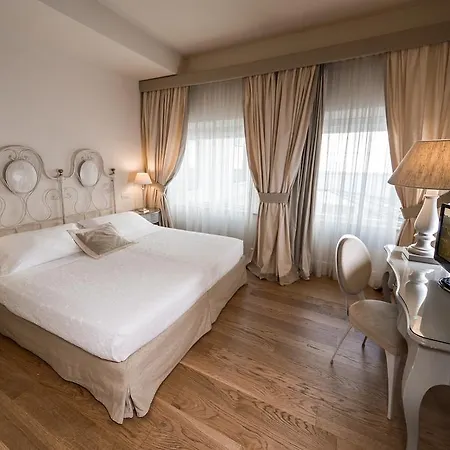 & Residenza 100 Torri